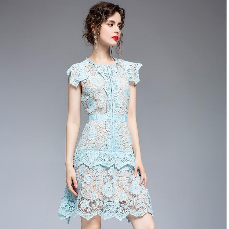 

Женщины прибывают светло-голубые асимметрические летние платья с подиума L синий