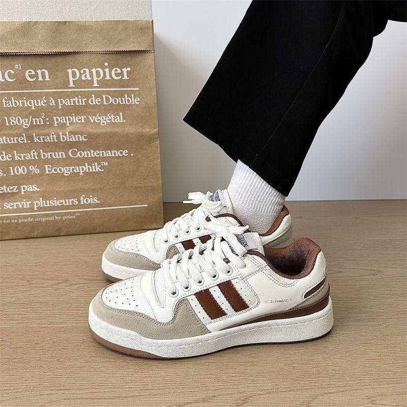 School Season Students Casual Male and Female Couples White Shoes Tide Korean Version Ins Street Shooting Harajuku Retro Sports Board Shoes Autumn