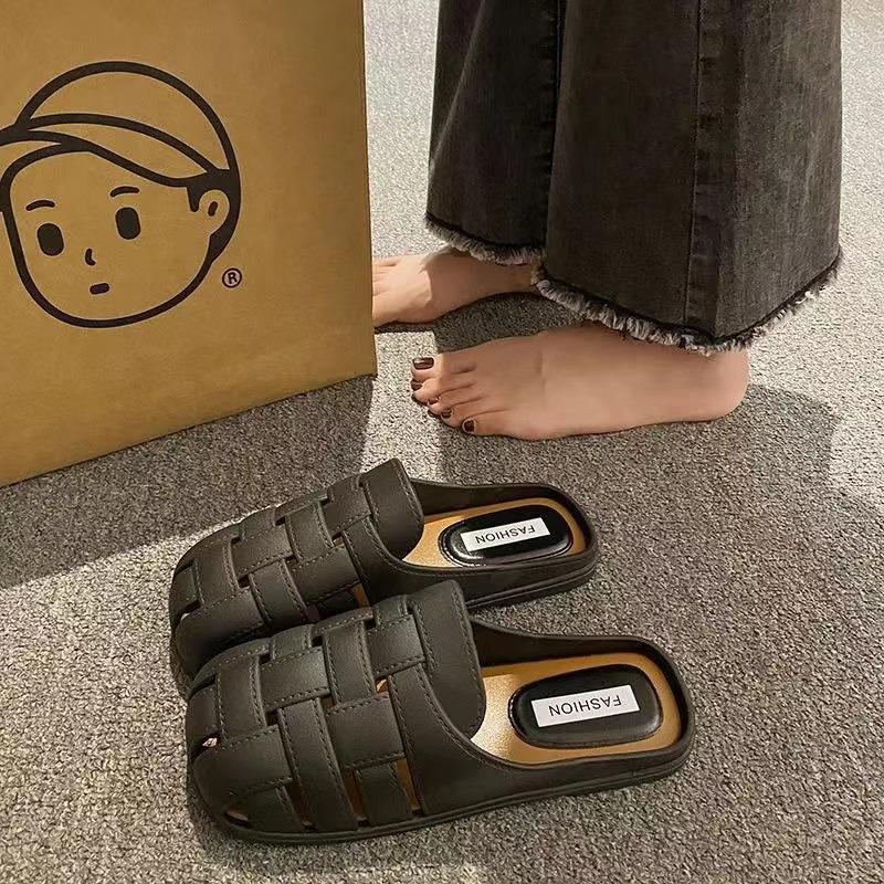 

Новая верхняя одежда женские летние шлепанцы на одной педали сумка голова полубосоножки крутые шлепанцы римского стиля универсальные повседневные шлепанцы женщины 40-41 for 39-40 feet