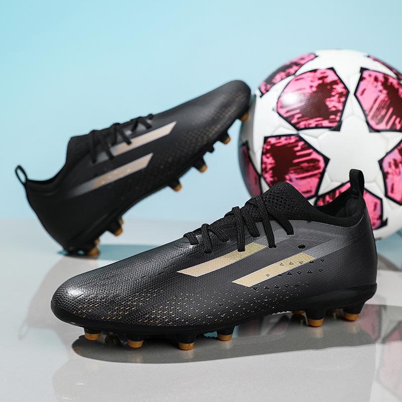 2025 new World Cup football shoes men's low-top spikes students grass training children's game sports shoes