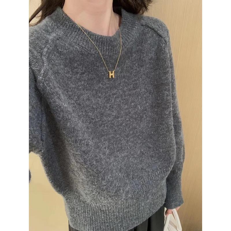Autumn and winter round neck long-sleeved sweater women's short solid color knitted sweater simple high waist legs long knitted bottoming shirt