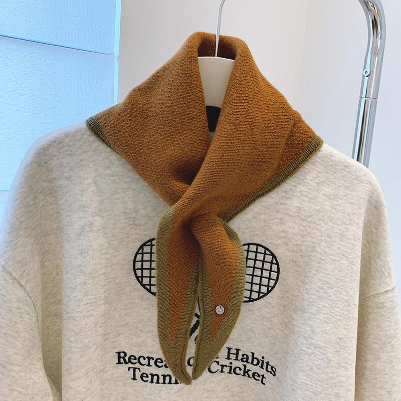 British Korean Triangle Scarf Niche Wool Triangular Scarf Women Headscarf Knitted Scarf Multi-Functional Warm Knitted Scarf
