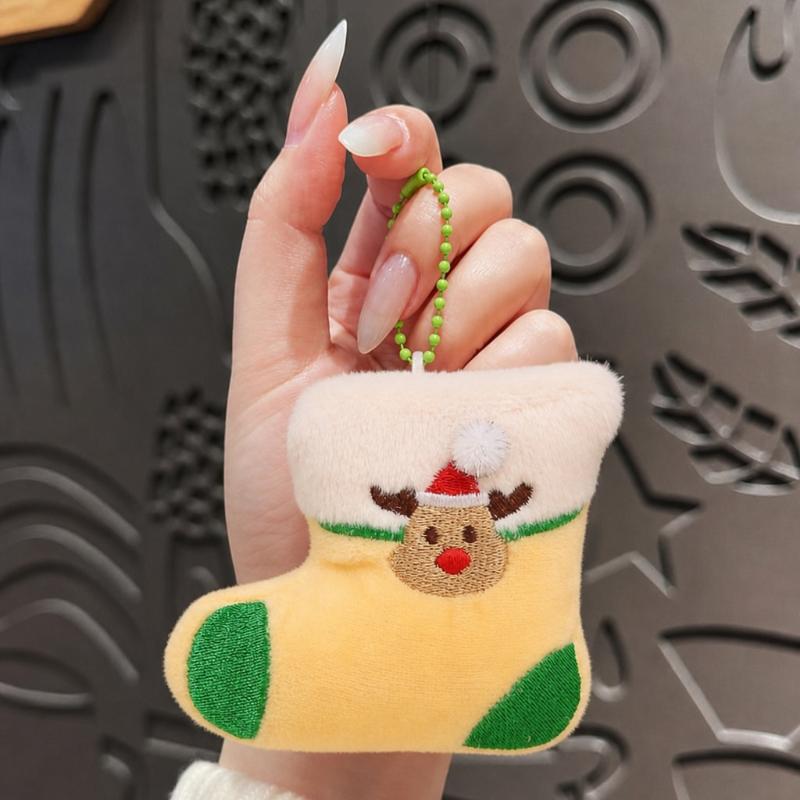 Cute Stars Plush Christmas Keychain Girls Fluffy Soft Cute Backpack Bag Pendant Practical Key Chain Charms Keyrings Gifts