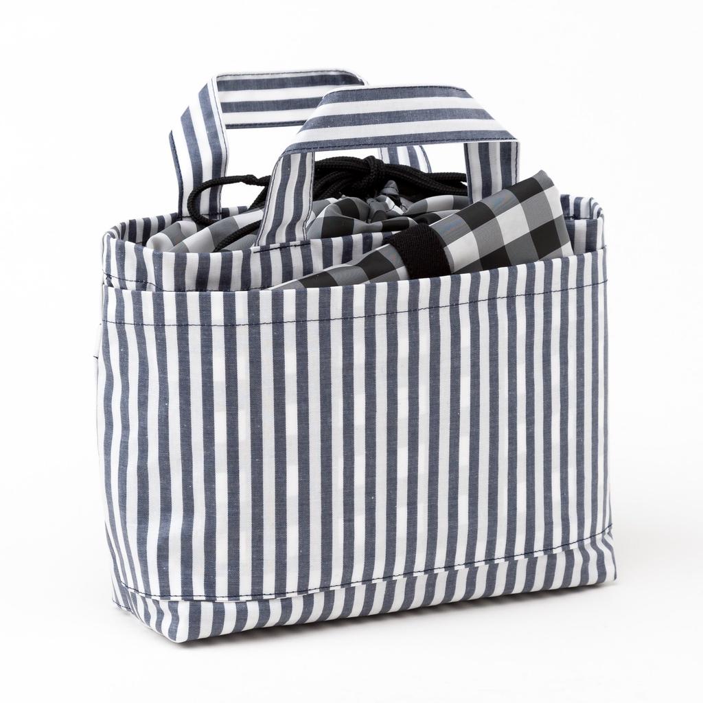 COLORFUL CANDY STYLE Diaper Pouch and Diaper Changing Pad Set (Drawstring Tote) (Basic Stripe/Navy) B8002000-BTR