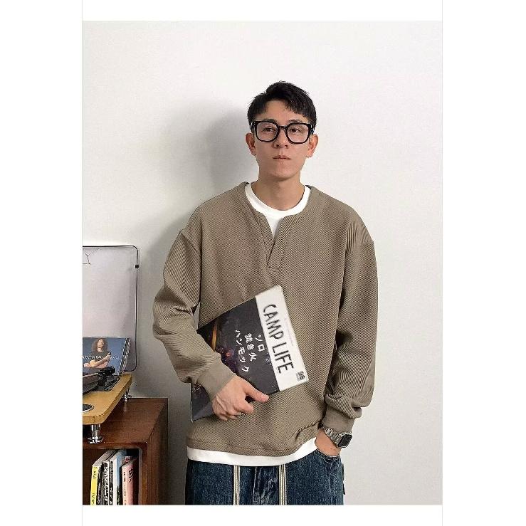 Vår 2024 Herregenser Patchwork Assorterte farger Hudvennlig stoff Mote Allsidig topp Casual Langermet Undertrøye