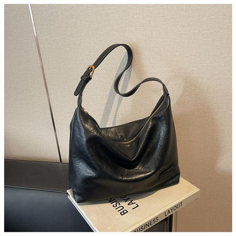 

Retro commuter bag women s large-capacity new autumn and winter casual shoulder messenger bag versatile tote bag чёрный