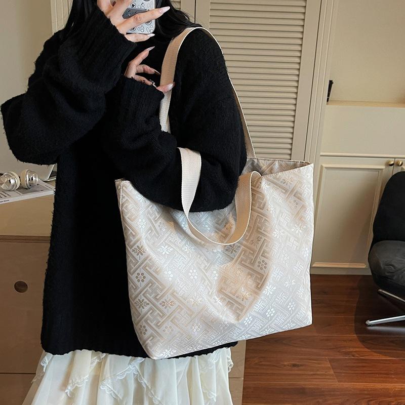 2025 Summer New Chinese Style Fashion Simple and Aesthetic Style Personalized Shoulder Bag Tote Bag Women's Large Capacity