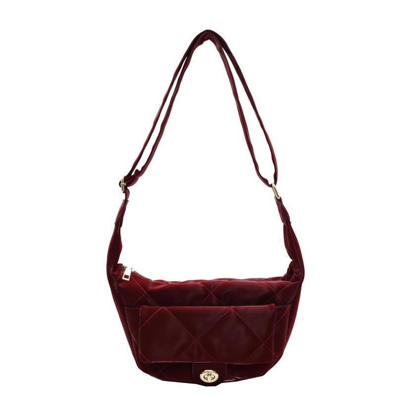 

Autumn and winter niche fashion messenger bag women s new fashion saddle bag casual diamond underarm bag бордовый