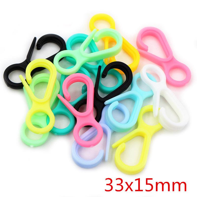 Mixed Color Plastic Lobster Clasp Keychains for DIY Jewelry and Plush Doll Pendants