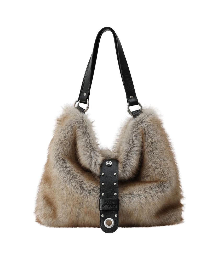 Sand Museum Flap Hobo Bag [Fur Brown]