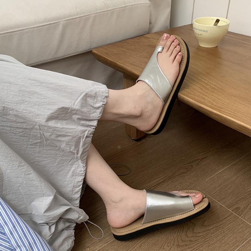 

Fashion Bailamos Women Slippers Designer Clip Toe Flip Flops Casual Shoes 2025 Summer Beach Slides Trend Home Slides Flat Slippers 40 серебряный