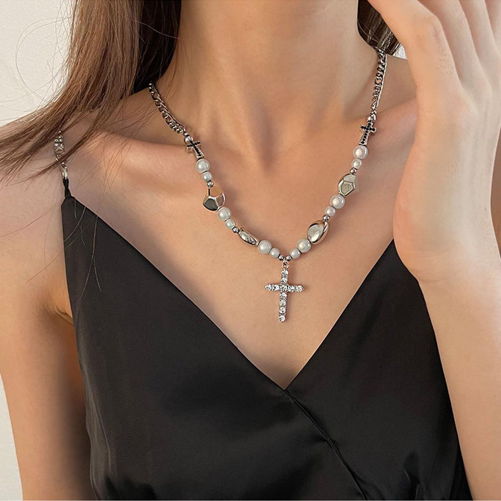 Cross Pendant Necklace Reflective Pearl Choker Chain Clavicle Chain Necklace