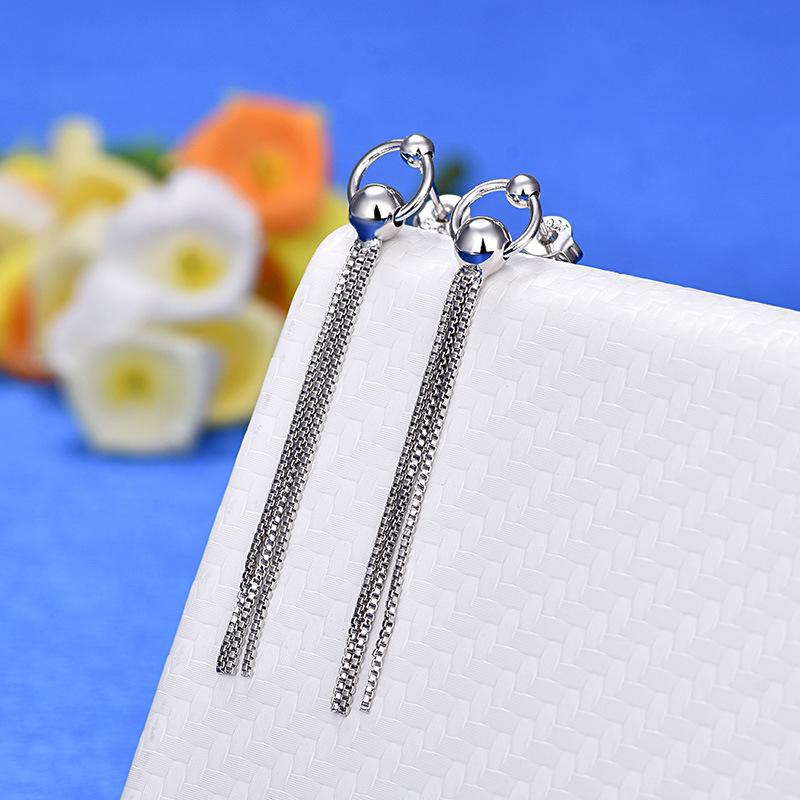 

Популярные круглые серьги-бусины Высококачественные серьги-кисточки