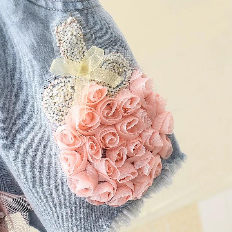 Dívčí džínové šortky v létě Labutí dívky nosí kalhoty mimo léto