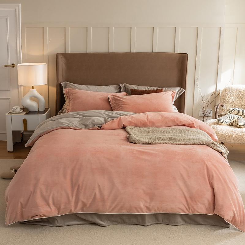 Light Luxury High-End Thickened Milk Fleece Four-Piece Set, Warm Coral Fleece Quilt Cover, Anti-Static Bed Sheet Three-Piece Set