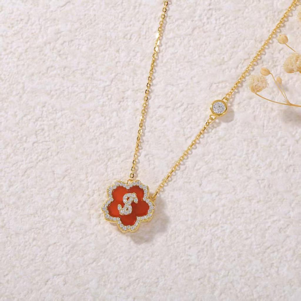 S925 Sterling Silver Rotating Red Agate Pendant Necklace for Women – Light Luxury and Versatile
