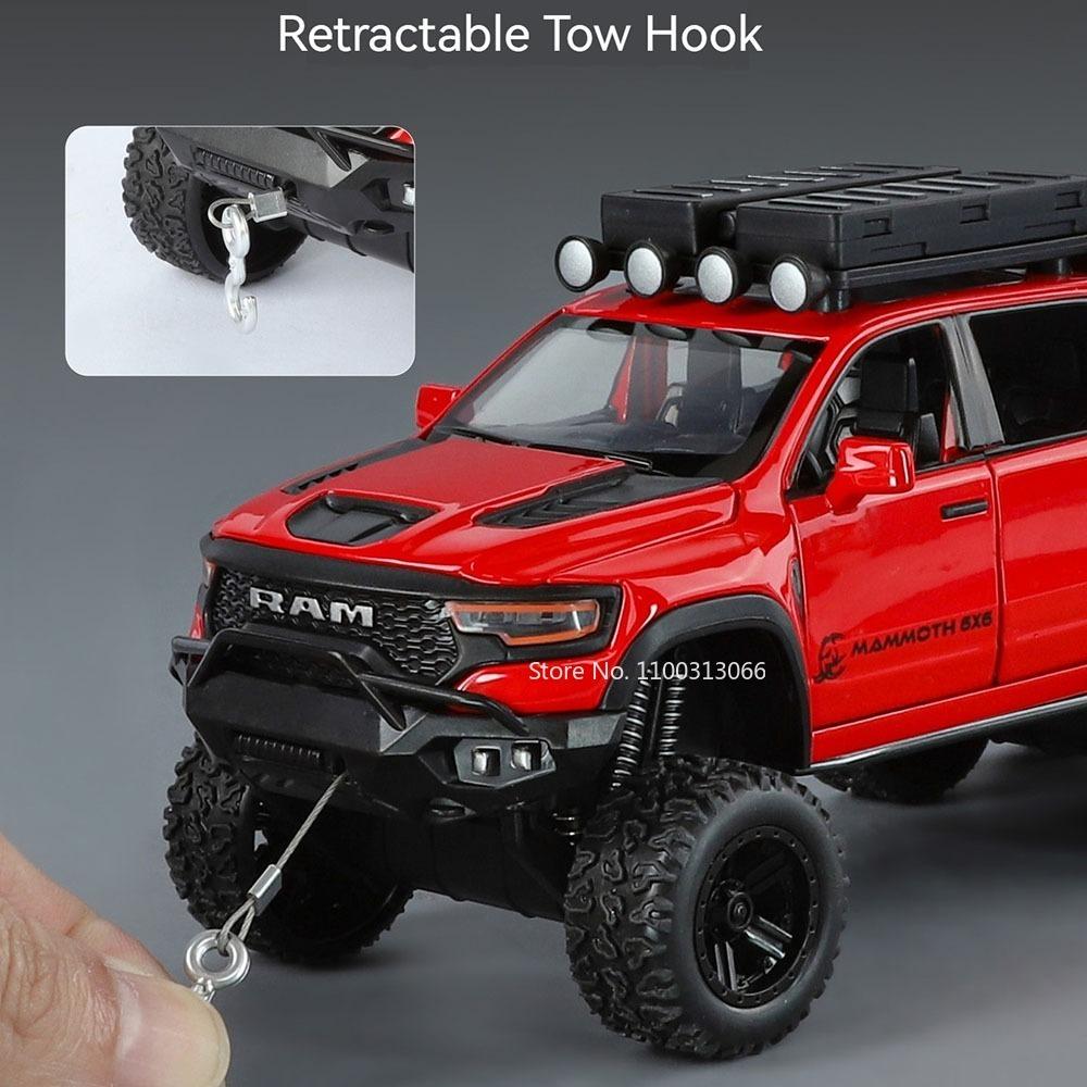 1:32 RAM Mammoth G63 6x6 Autos Spielzeug Legierungsmodelle Diecasting Türen geöffnet Miniatur Wohnwagen Licht Musik Fahrzeuge Jungen Weihnachtsspielzeug