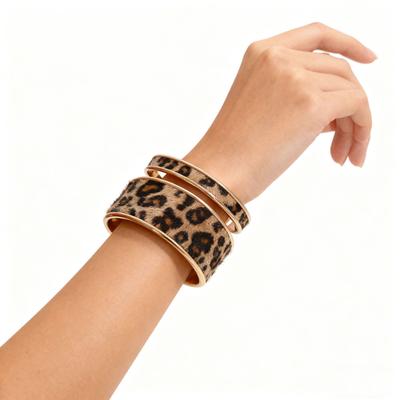 Retro Flocking Leopard Print Open Bracelet Fashionable Simple Versatile Bracelet Personalized High-End Jewelry Women