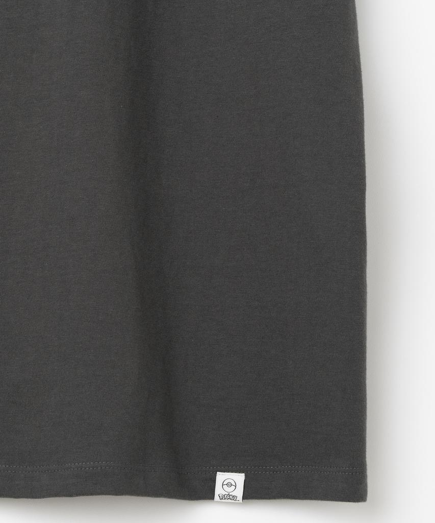 MILLO ARCHIVE [Pokémon] Playing Pikachu T-Shirt [Dark Gray]
