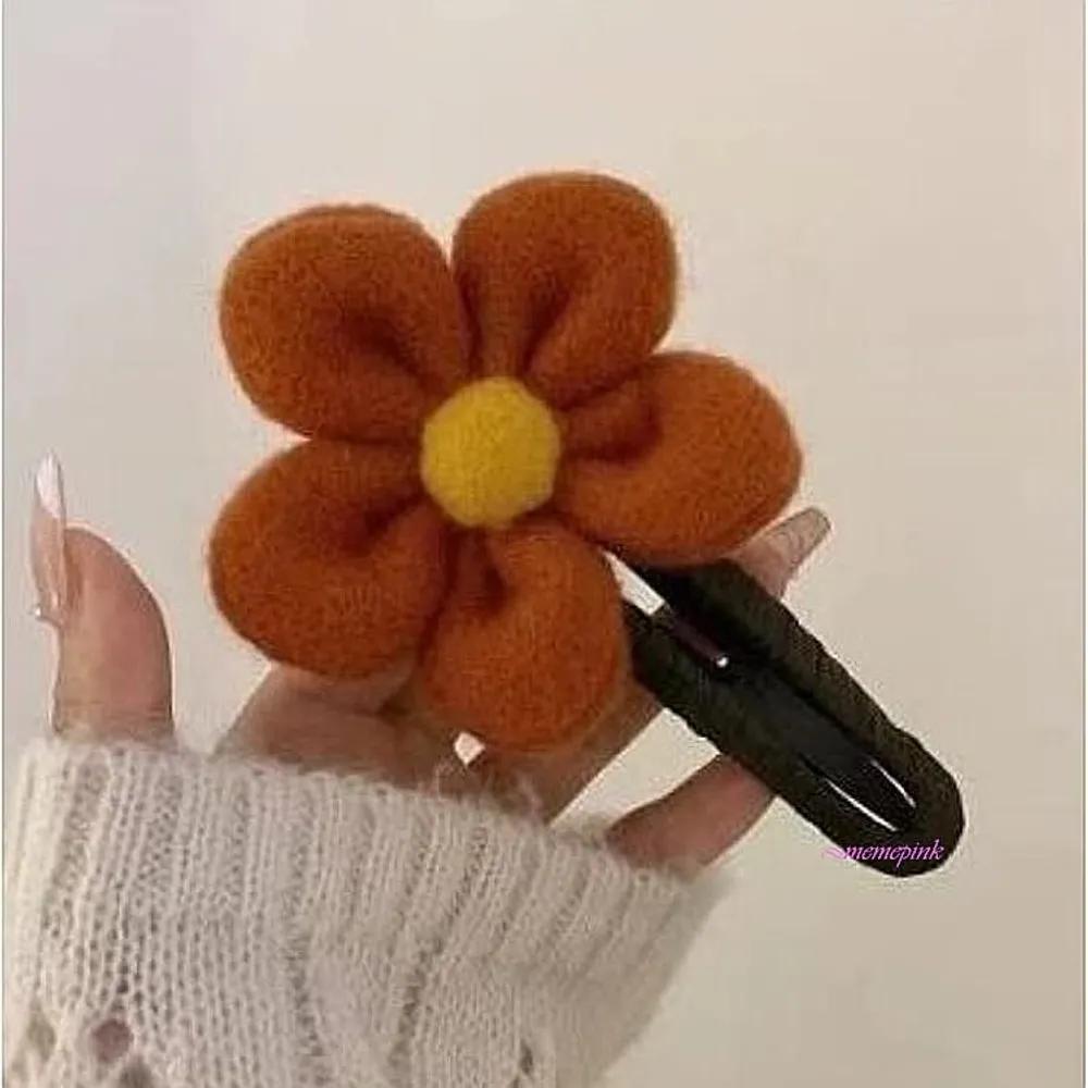 Flower hair clip large updo half-up hairstyle hair clip plush flower wool large flower ghi731 purple