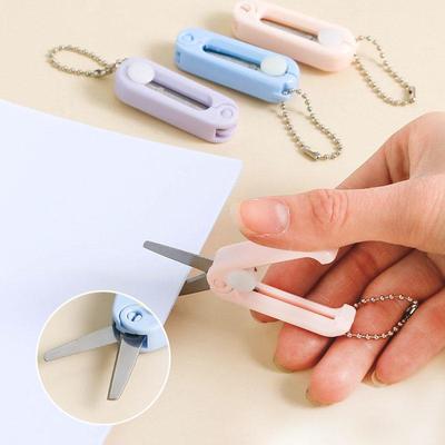 Mini Color Fold Scissor Przenośny rozmiar Ostrze ze stali nierdzewnej Bezpieczny nóż uniwersalny do papieru pamiętnik Office School