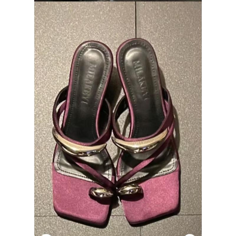 Fashion 2025 New Women's Shoes Herringbone Clamping Toe Slippers Female Summer Outwear High Heel Clamping Sandals Sandals Female