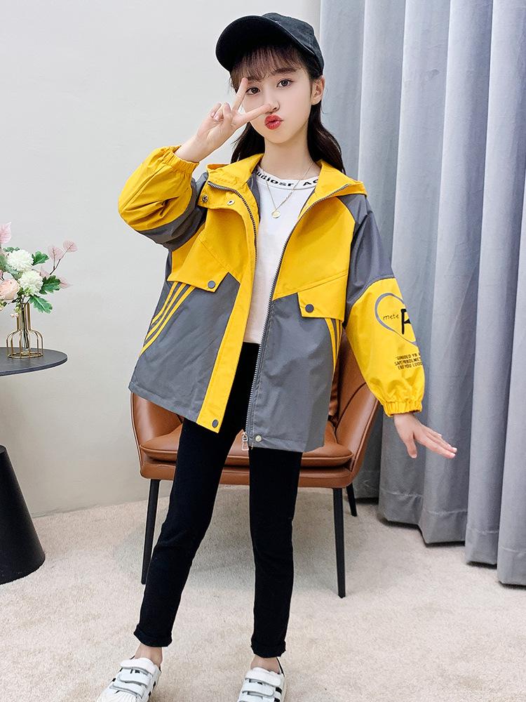 Girls' Spring 2026 Windbreaker: Hooded, Drawstring Jacket for Little to Large Children