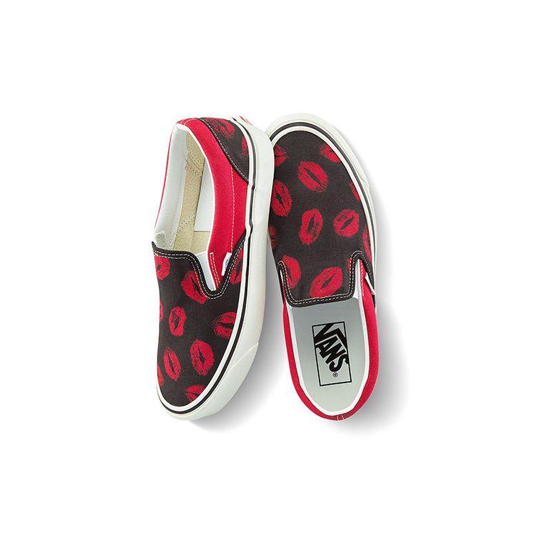Vans Classic Slip-On 98 DX Anaheim Factory - Unisex tenisky Hotlips Black Og-Black Og-Hotlips VN0A3JEX45T