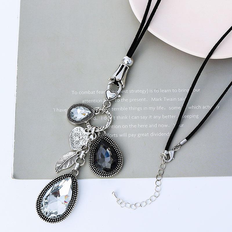 Pearl Long Necklace Sweater Chain Jewelry Necklace Women'S Simple Jewelry