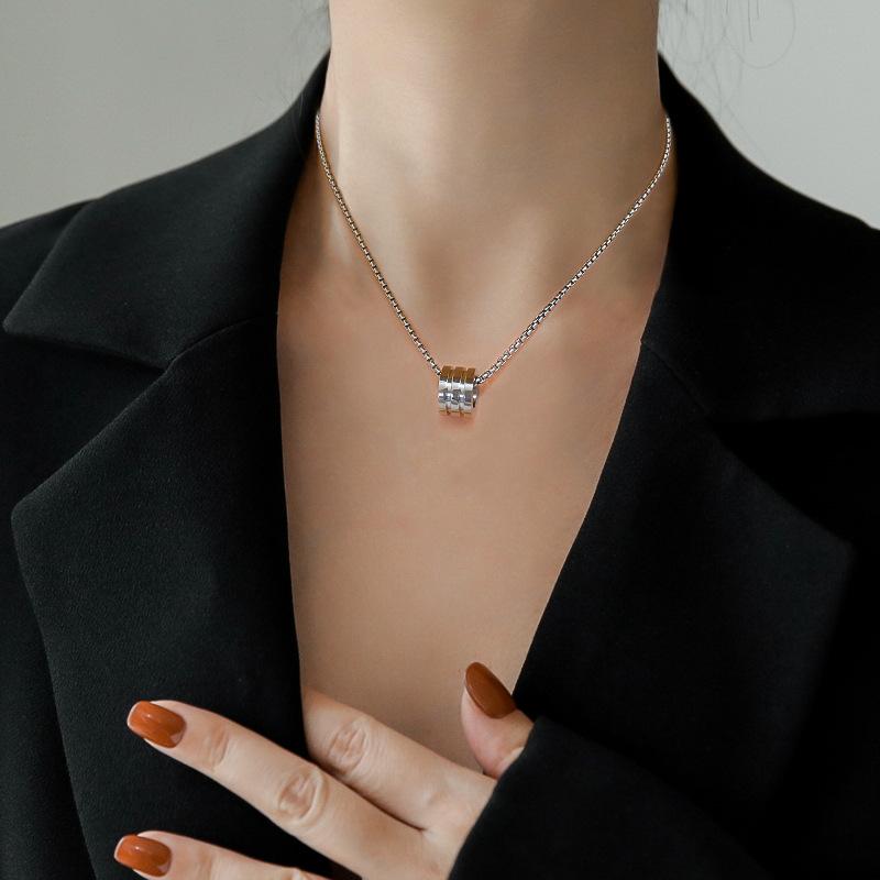 Three-Ring Small Waist Personality Minimalist Wind Stove Real Gold Necklace Female Collarbone Chain