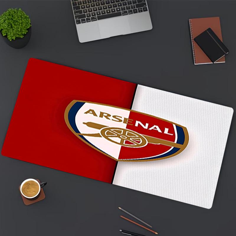 Football Team Print Mouse Pad, for Keyboard Pad Laptop PC Mat for Office Home Use, Desk Decor, Perfect Birthday Gift for Gamers