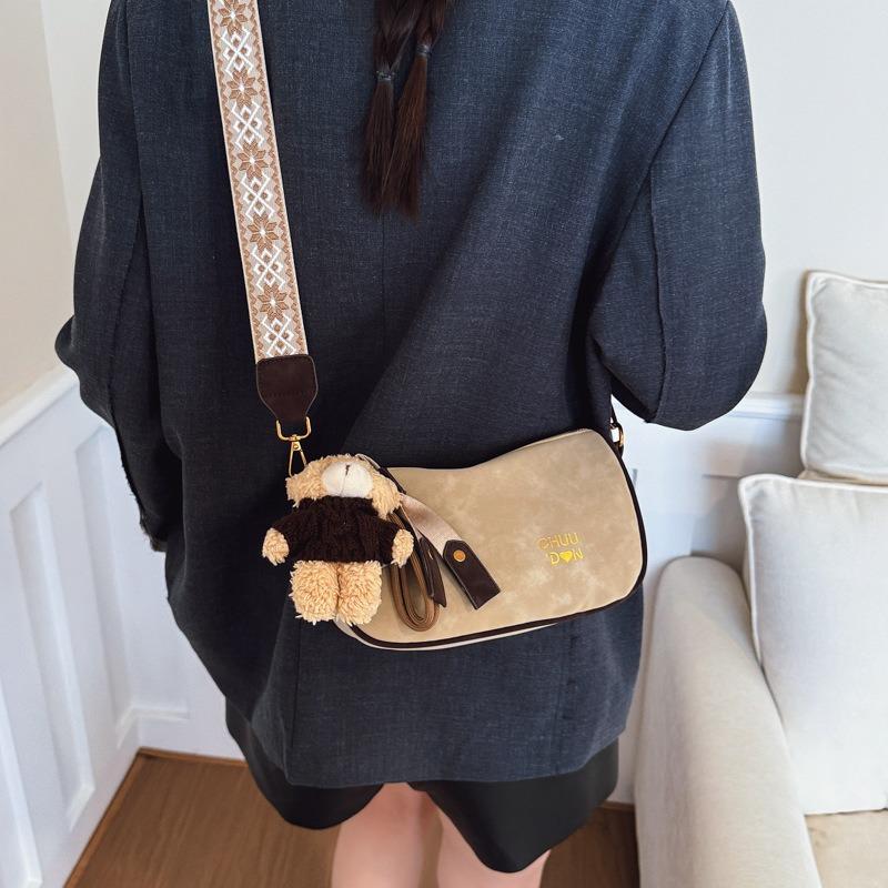 Premium bag women's new autumn and winter retro fashion shoulder bag exquisite wide shoulder strap messenger bag