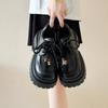 Plateau-Loafer Damen 2025 Frühling neu Retro Big Head Einzelne Schuhe Schnürschuhe Schwarz Britischer Stil Kleine Lederschuhe