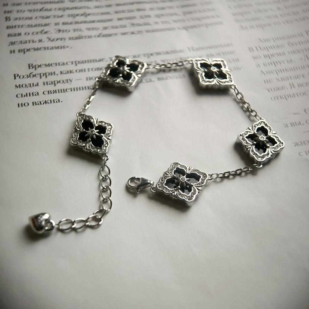 Серебряный браслет с натуральным ониксом, фианитами, вес изделия 11,36 гр (2177432)