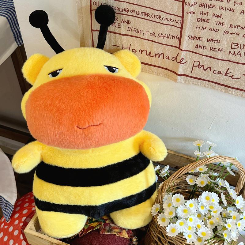 

Мультяшная милая пчела капибара кукла Рулу плюшевая игрушка капибара детская подушка для сна подарок кукла 35cm 0.25kg