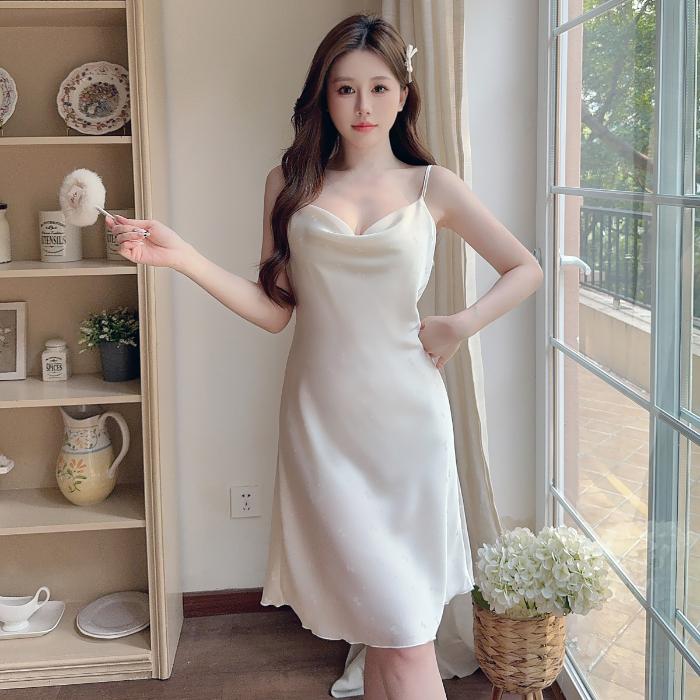 Nowa letnia fioletowa jedwabna koszula nocna damska dopasowana Elegancka żakardowa jednokolorowa Seksowna sukienka na ramiączkach Wygodna bielizna nocna odzież domowa