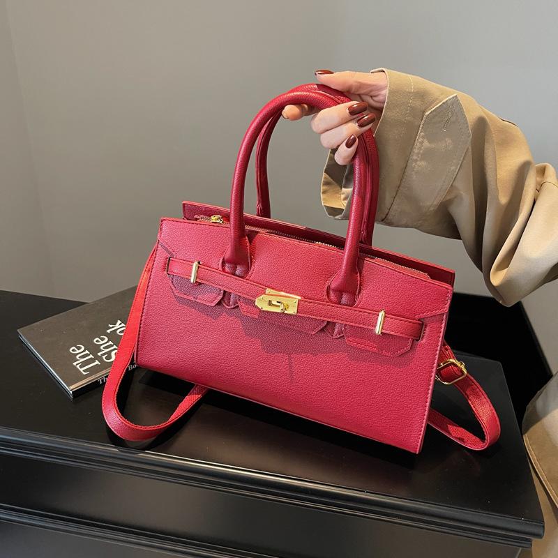 Bag Women's Autumn and Winter New Platinum Bag Large-capacity Portable Shoulder Messenger Commuter Bag