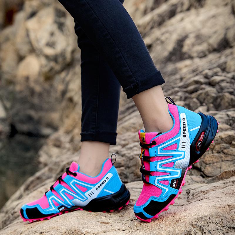 Spring hiking shoes waterproof outdoor shoes ultra-light breathable shock-absorbing off-road hiking shoes