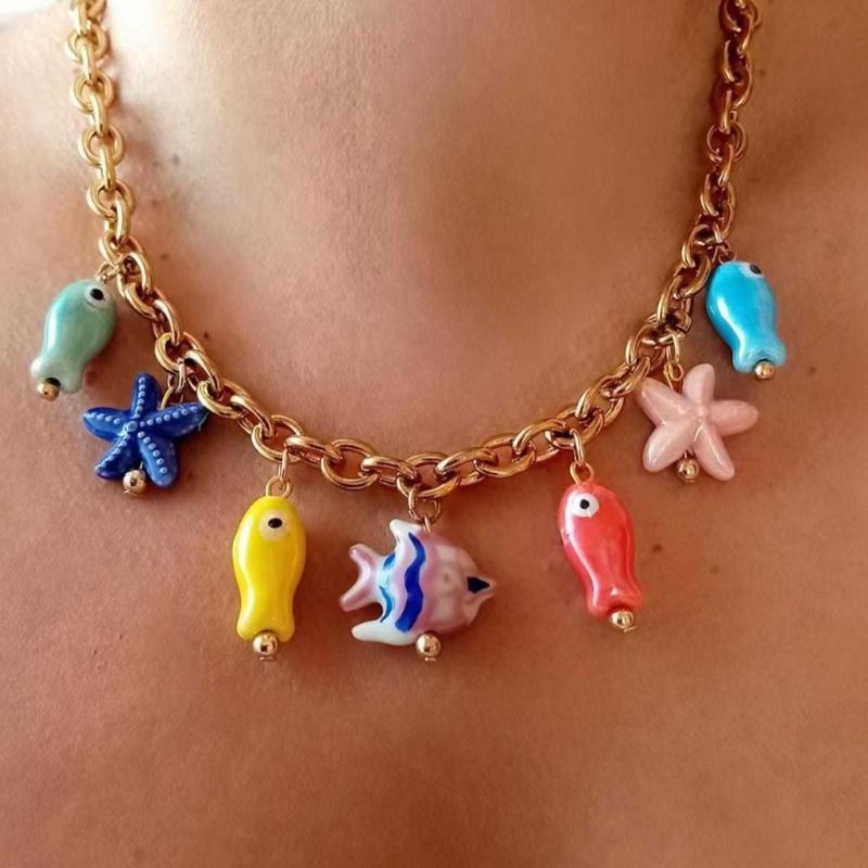 Elegant Aquatics Jewelry Designs Offering Comfortable Wear Fish Charm Necklace for Special Occasions
