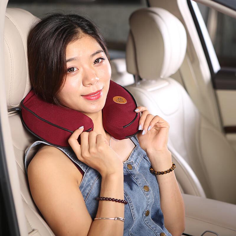 

Mi Ling Memory Foam U-Shaped Travel Pillow