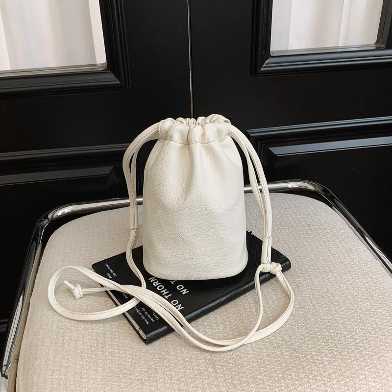 Bag Women's 2026 New Versatile Casual Versatile Drawstring One Shoulder Crossbody Korean Drawstring Mobile Phone Bucket Bag