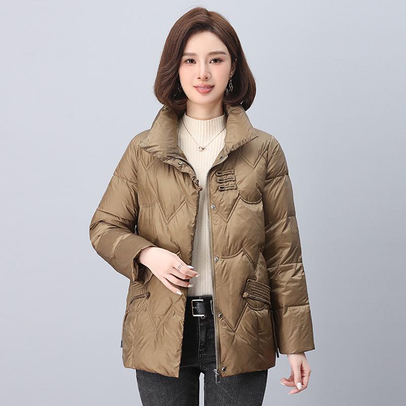 

Женская зимняя куртка пуховик больших размеров 2024 - Утолщенное теплое хлопковое пальто для мам среднего возраста M (100-108 jin)