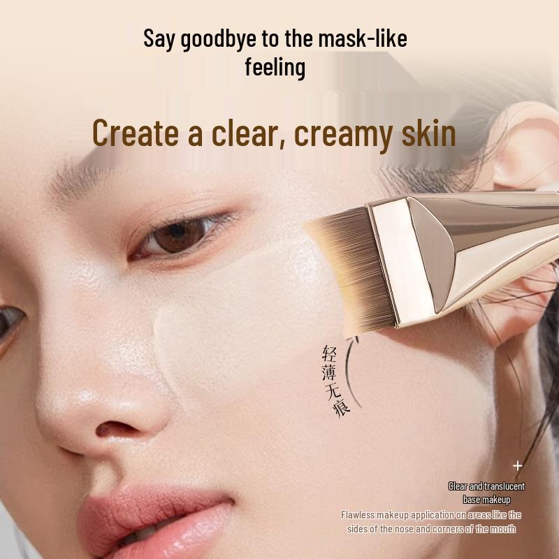 GECOMO Dual-Use Seamless Crescent Foundation & Fishtail Makeup Brush
