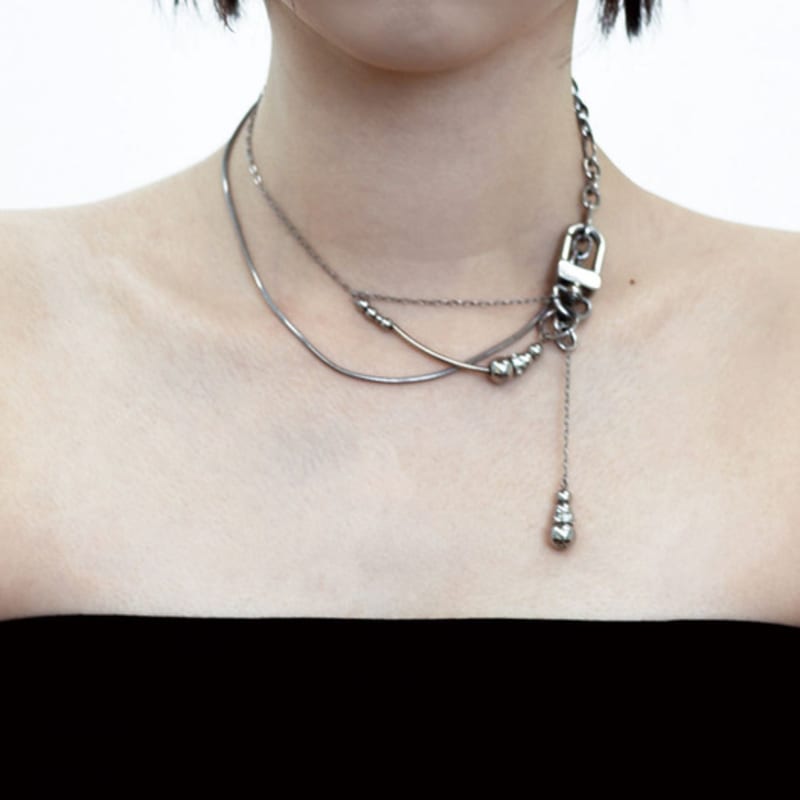 Baroque Stone three chain adjustment necklace