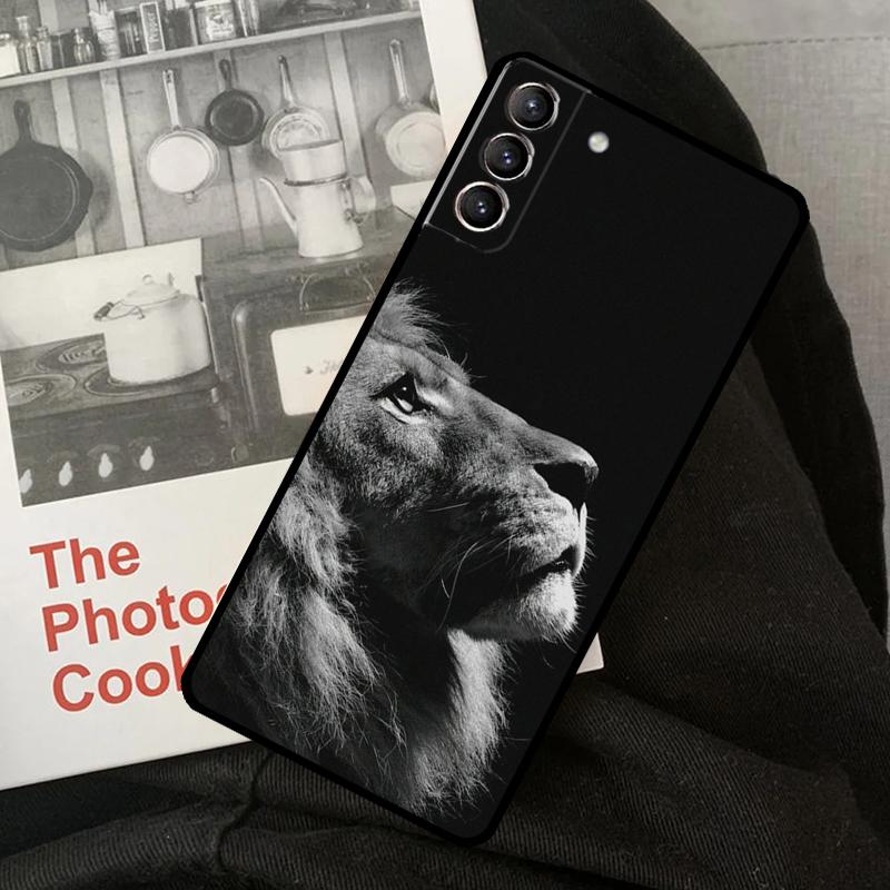King Of The Jungle Lion Phone Case For Samsung Galaxy S23 S22 S24 Ultra S20 S21 S24 FE S9 S10 Plus Note 10 20 Ultra