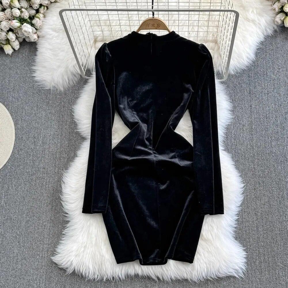 Autumn Winter Luxury Pearls Velvet Wedding Party Dress Women's Stand Collar Sparkling Sequins Beading Zipper Mini Fishtail Dresses