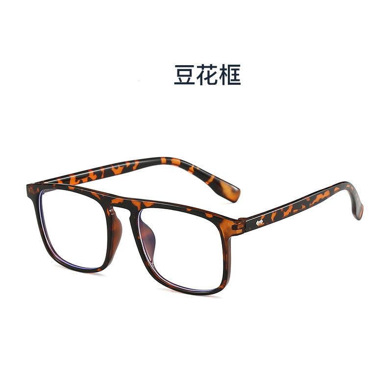 Gjennomsiktig datamaskinbrilleinnfatning Kvinner Menn Antiblått lys firkantede briller Blokkeringsbriller Optiske briller