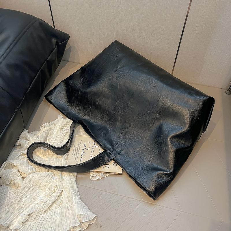 Bag Large capacity female niche high-end underarm bag 2025 new solid color simple tote bag casual shoulder bag