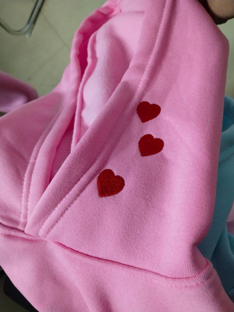Europäische Größe Kokosnusswellen-Stickerei Hoodie mit überschnittenen Ärmeln
