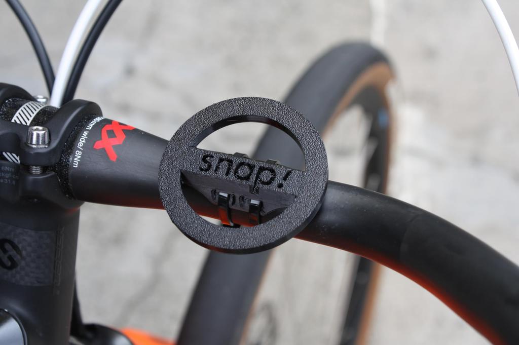 Magnetic Bicycle Phone Compatible with All Models and Cases Holder, No-touch Operation, Lightweight, 34g,